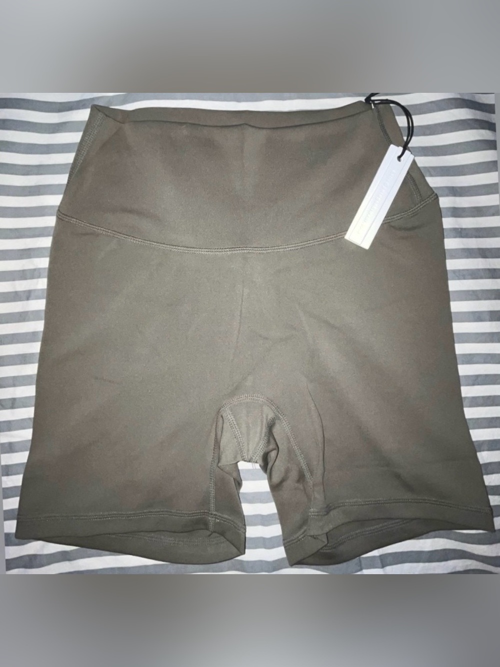Paragon Reluna High-Rise Sculptseam Short 5" + Ruched Bra in Everglades Sz M - Picture 5 of 7
